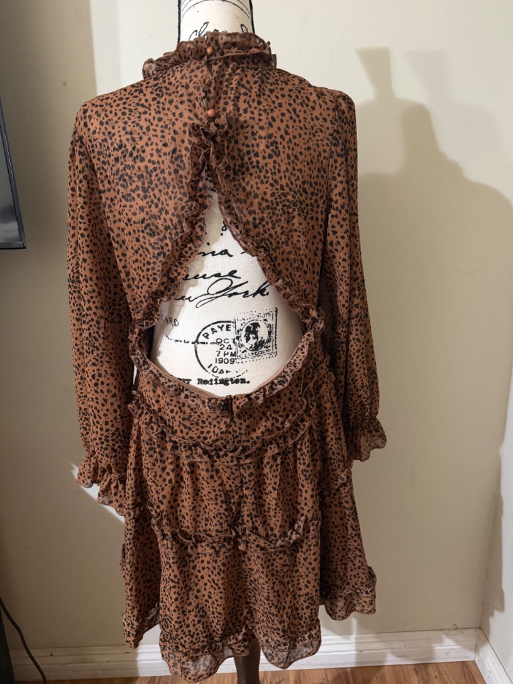 Leopard Print Ruffle Mini Dress - Picture 4 of 6